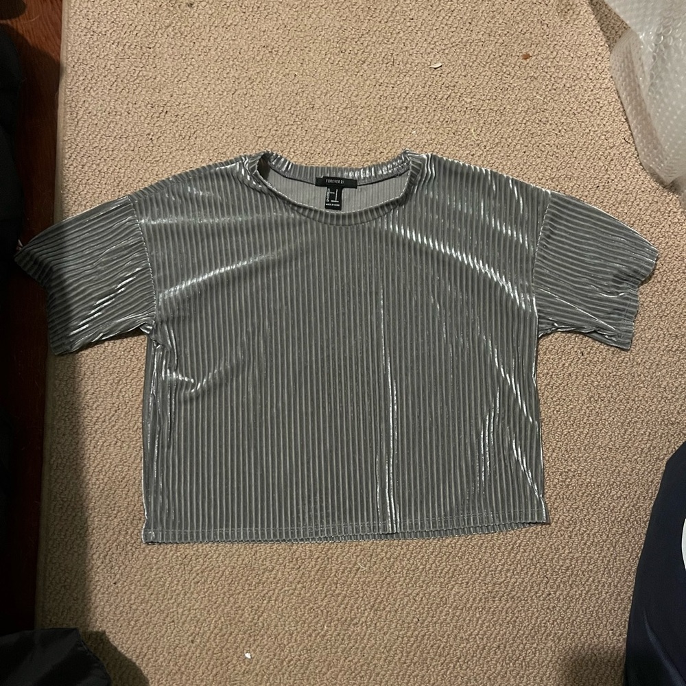 Forever 21 crop top